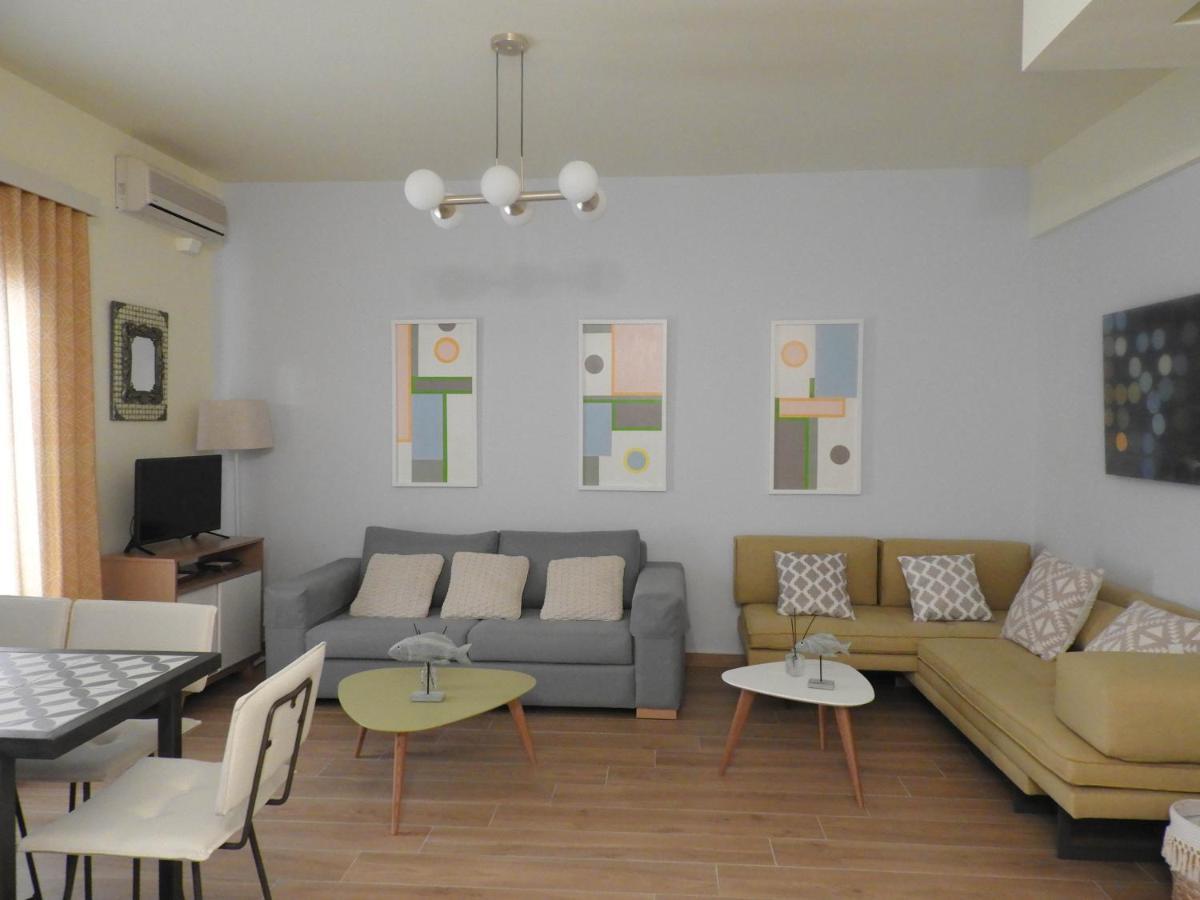 Zorbas Apartments Parga Extérieur photo