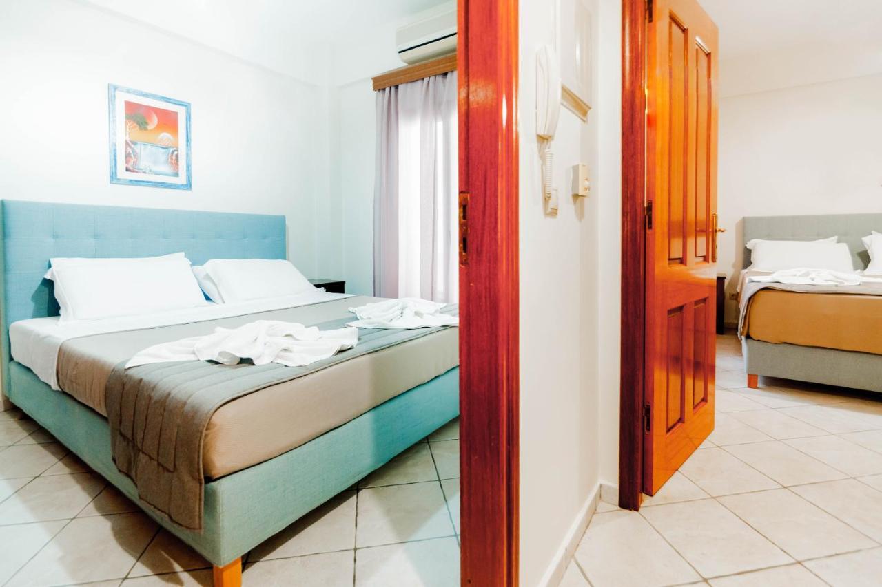 Zorbas Apartments Parga Extérieur photo