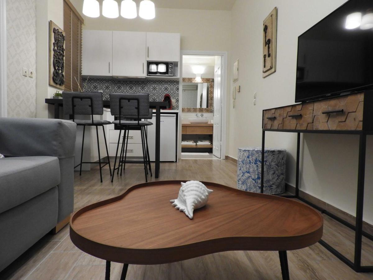 Zorbas Apartments Parga Extérieur photo